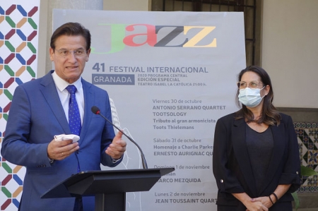 Luis Salvador ha presentado el Festival Internacional de Jazz (JAVIER ALGARRA / AYUNTAMIENTO)