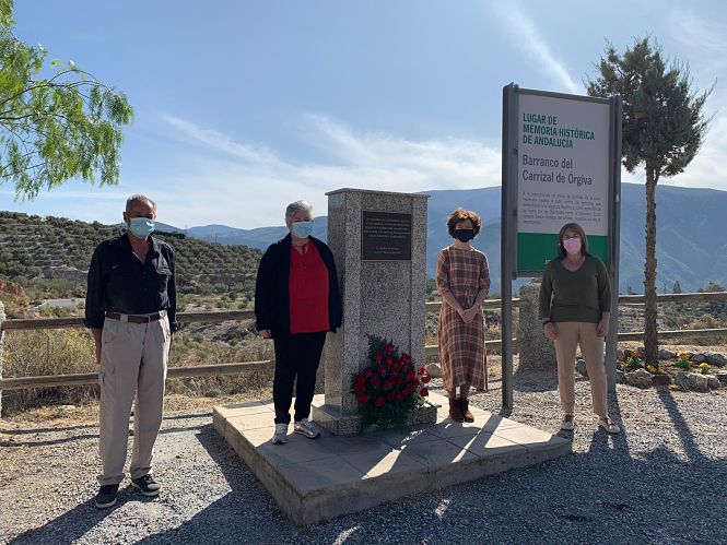 Homenaje a las víctimas del franquismo en El Carrizal (PSOE)