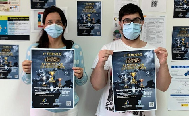 Presentación del concurso online de videojuegos (AYTO. ALMUÑÉCAR)