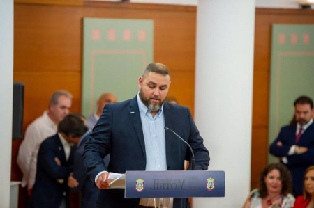 El portavoz del Grupo municipal de Vox en Motril, Miguel Ángel López (VOX) 