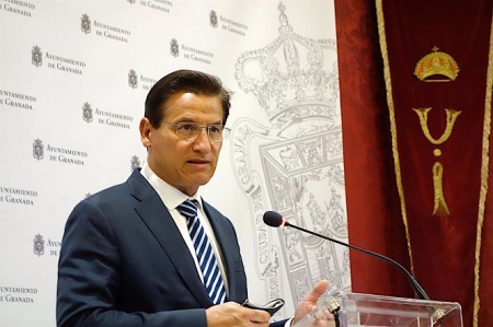 El alcalde de Granada, Luis Salvador, en una imagen de archivo (AYUNTAMIENTO)