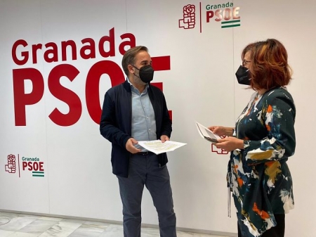 Jacobo Calvo y María Arnedo en la sede del PSOE (PSOE)