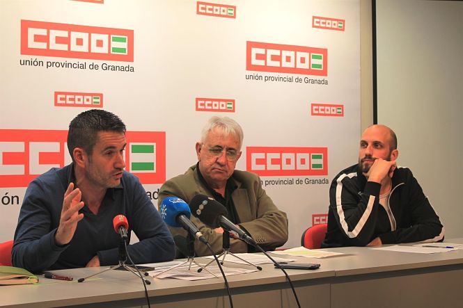 Miembros de CCOO en rueda de prensa (CCOO)