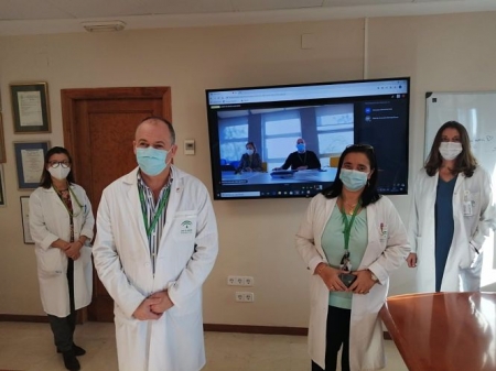 El Hospital Virgen de las Nieves inicia la Hospitalización Domiciliaria Neumológica para pacientes con EPOC (HOSPITAL VIRGEN DE LAS NIEVES) El Hospital Virgen de las Nieves inicia la Hospitalización Domiciliaria Neumológica para pacientes con EPOC (HOSPITAL VIRGEN DE LAS NIEVES)