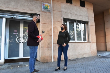 Chus Fernández y Mari Carmen Pérez en la sede de IU (IU) Chus Fernández y Mari Carmen Pérez en la sede de IU (IU)