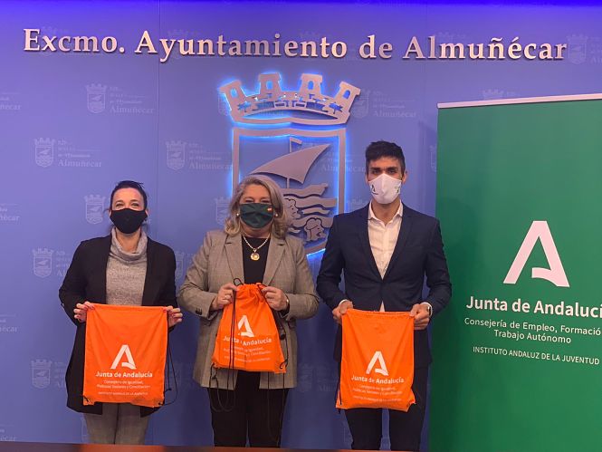 Visita de Juan Carlos Aybar al Ayuntamiento de Almuñécar (AYTO. ALMUÑÉCAR)