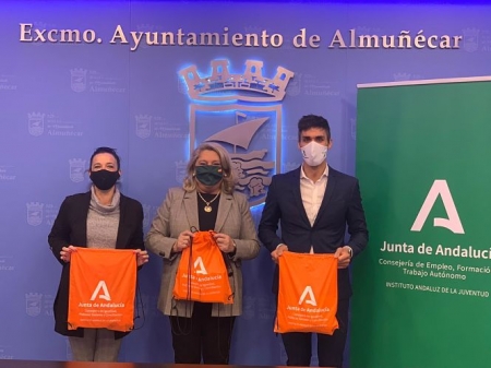 Visita de Juan Carlos Aybar al Ayuntamiento de Almuñécar (AYTO. ALMUÑÉCAR)