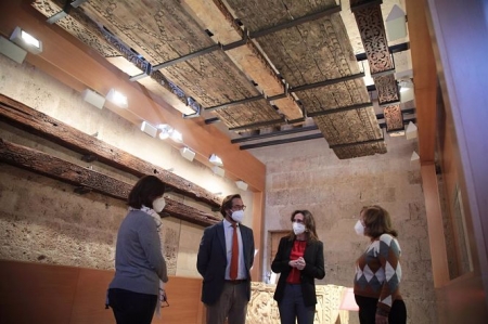 Imagen de la visita al Museo de la Alhambra (JUNTA DE ANDALUCÍA) 