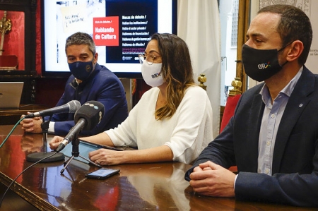 Presentación del Ciclo de debates sobre la cultura de Granada (JAVIER ALGRRA /AYUNTAMIENTO)