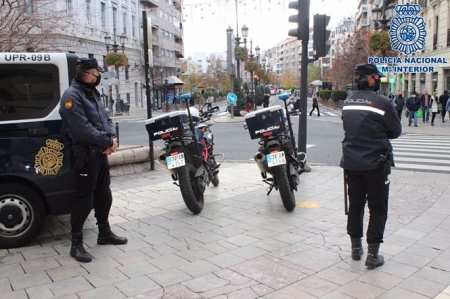 Patrulla urbana de Policía Nacional (POLICÍA NACIONAL)