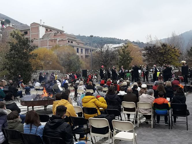 Imagen de la zambombá flamenca (AYTO. MONACHIL) 