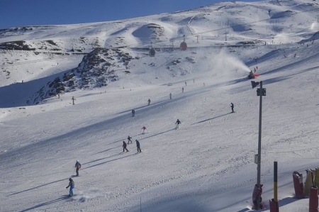 La estación de esquí de Sierra Nevada en una imagen de archivo (ÁLEX CÁMARA - EUROPA PRESS) La estación de esquí de Sierra Nevada en una imagen de archivo (ÁLEX CÁMARA - EUROPA PRESS)