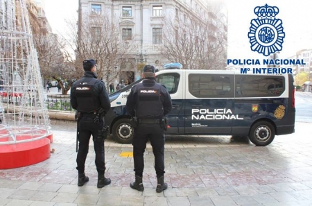 Imagen de una patrulla policial (POLICÍA NACIONAL) 