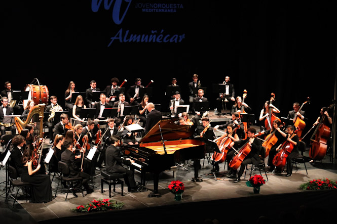 Concierto de Año nuevo de Enero de 2020 (AYTO. ALMUÑECAR) 