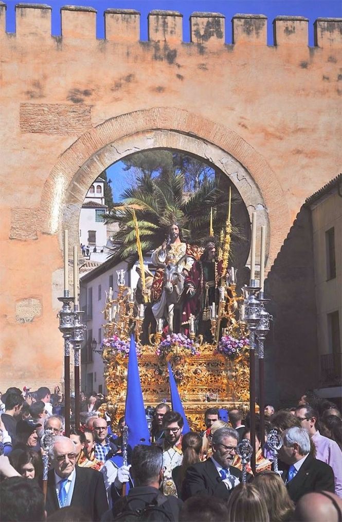 Granada decidirá si celebra la Semana Santa después de Navidad (FEDERACIÓN DE HERMANADES Y COFRADÍAS DE SS)