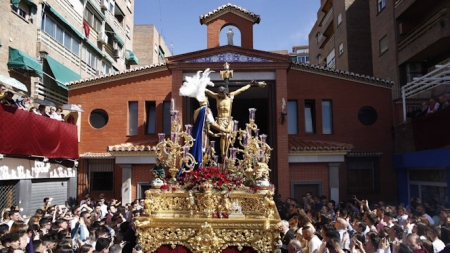 Semana Santa Granada 2019. Procesión del Santísimo Cristo de la Lanzada y María Santísima de la Caridad (ÁLEX CÁMARA - EUROPA PRESS) Semana Santa Granada 2019. Procesión del Santísimo Cristo de la Lanzada y María Santísima de la Caridad (ÁLEX CÁMARA - EUROPA PRESS)
