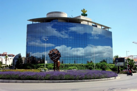 Edificio de Caja Rural en Granada (EUROPA PRESS/CAJA RURAL) Edificio de Caja Rural en Granada (EUROPA PRESS/CAJA RURAL)