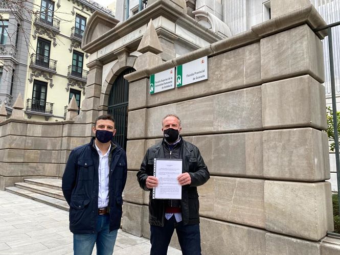 Jorge Saavedra y Javier Funes en la Fiscalía Provincial (PP) 