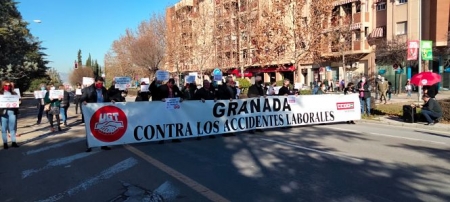 Concentración contra una nueve muerte por accidente laboral (CCOO)