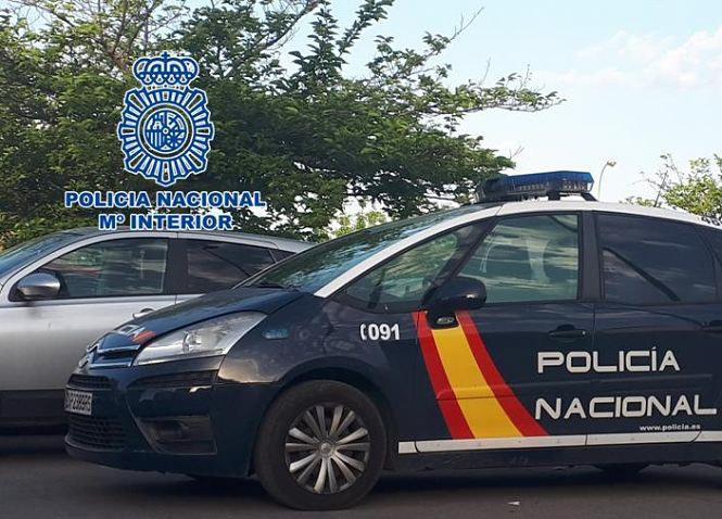 Vehículo de la Policía Nacional (POLICÍA NACIONAL) 