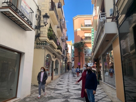 Calle comercial de Almuñécar (AYTO. ALMUÑÉCAR)