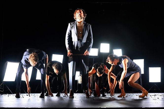 Imagen de la representación de los cuerpos celestes (JUNTA)