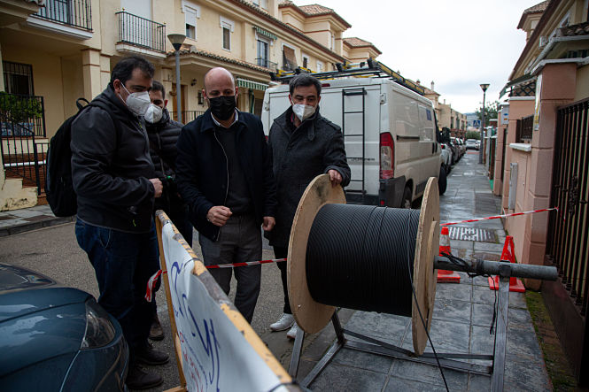 Instalación de fibra óptica en Ogijares (AYTO. OGIJARES)