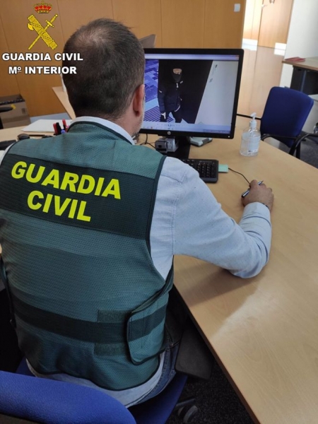 Agente de la Guardia Civil en una imagen de archivo (GUARDIA CIVIL) 