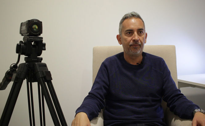 El investigador del Laboratorio de Termografía del CIMCYC Emilio Gómez Milá (UGR)