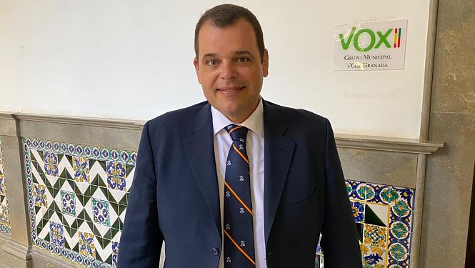 Onofre Miralles, portavoz de Vox en el Ayuntamiento de Granada (VOX)