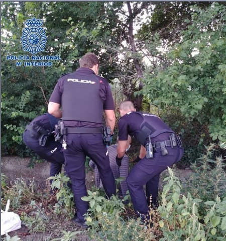 Agentes de policia durante un rescate (POLICÍA NACIONAL)