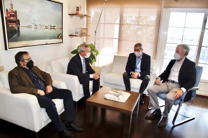 Reunión entre el Puerto de Motril (Granada) y Balearia (PUERTO DE MOTRIL) 