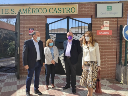 Imagen de la visita al IES Américo Castro de Huétor Tájar (JUNTA) 