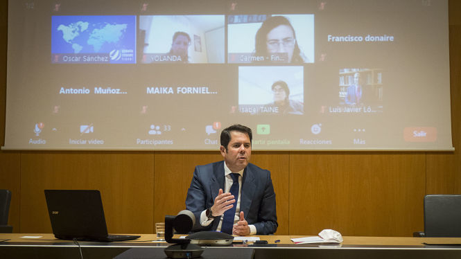 Gerardo Cuerva durante el encuentro telemático (CÁMARA GRANADA)