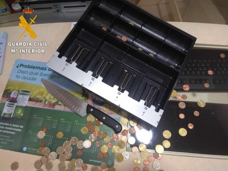 Arma con la que presuntamente se perpetró el atraco (GUARDIA CIVIL) 