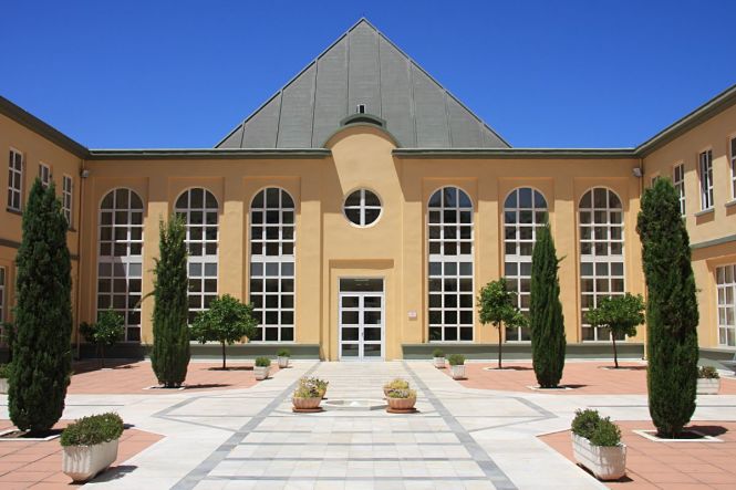 Fachada de la Escuela Andaluza de Salud Pública (EASP)