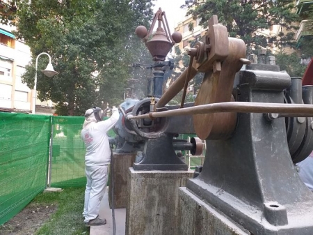Imagen de la restauración de la máquina de vapor (AYTO. MOTRIL)