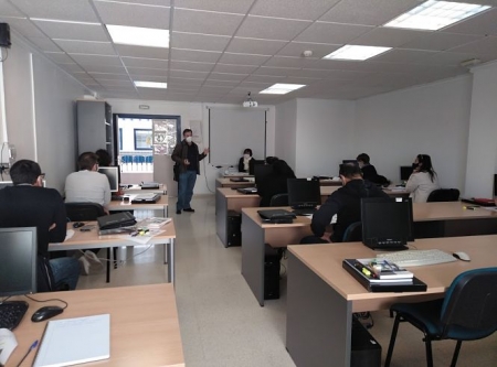 Alumnos durante el curso de formación (AYTO. HUÉTOR TÁJAR)