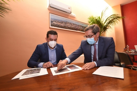 Imagen de la firma del convenio (R. MARTÍNEZ / DIPGRA) 