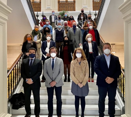 Participantes en el foro de inmigración (JUNTA)