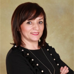 La alcaldesa de CUevas del Campo, Carmen Rocío Martínez (AYTO. CUEVAS DEL CAMPO)