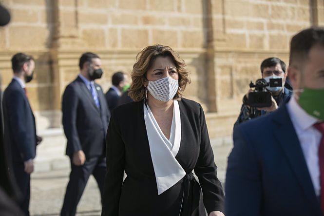 La secretaria general del PSOE- A, Susana Díaz (c), durante el acto con motivo del Día de Andalucía (MARÍA JOSÉ LÓPEZ - EUROPA PRESS)