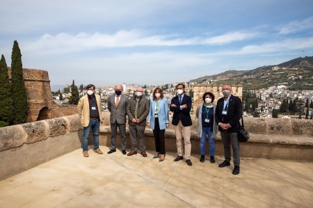 El Patronato de la Alhambra y Generalife recupera a partir de este viernes los dos accesos a los Palacios Nazaríes por la esquina noroeste de la plaza del Palacio de Carlos V (PATRONATO DE LA ALHAMBRA Y EL GENERALIFE) 