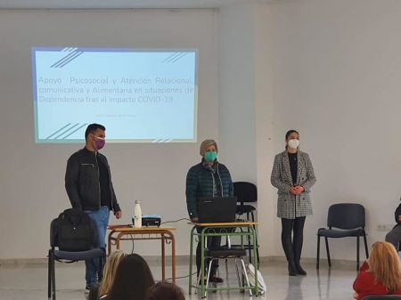 Imagen de la inauguración del curso (AYTO. GUADIX)