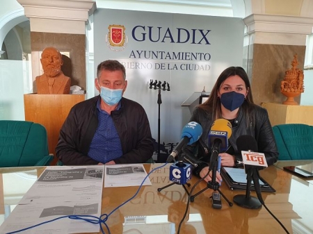 Presentación del taller de fotografía (AYTO. GUADIX)