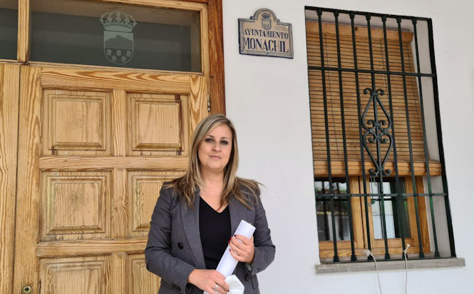 La portavoz del PP en el Ayuntamiento de Monachil, Cristina Marín (PP) 