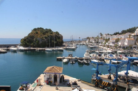 Puerto Deportivo Marina del Este (AYTO. ALMUÑECAR) 