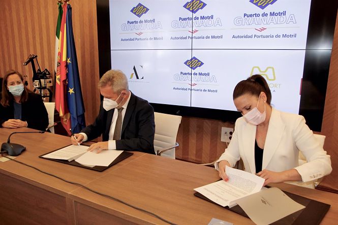 Firma del acuerdo (PUERTO DE MOTRIL)