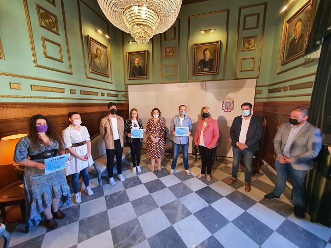 Entrega de los premios a las cruces ganadoras (AYTO. MOTRIL)