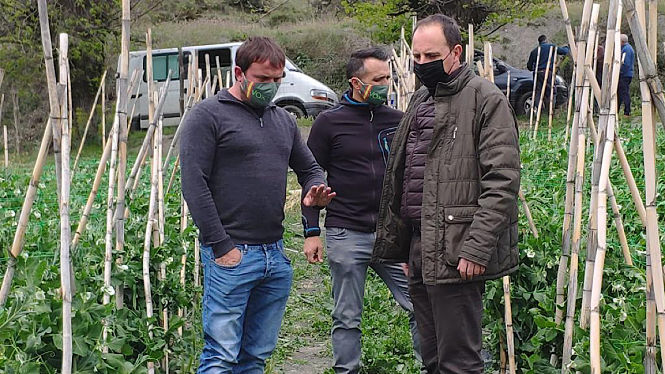 Imagen de la visita a la Alpujarra (VOX) 